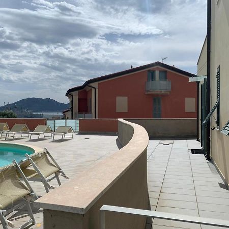 Pool House Apartamento La Spezia Exterior foto